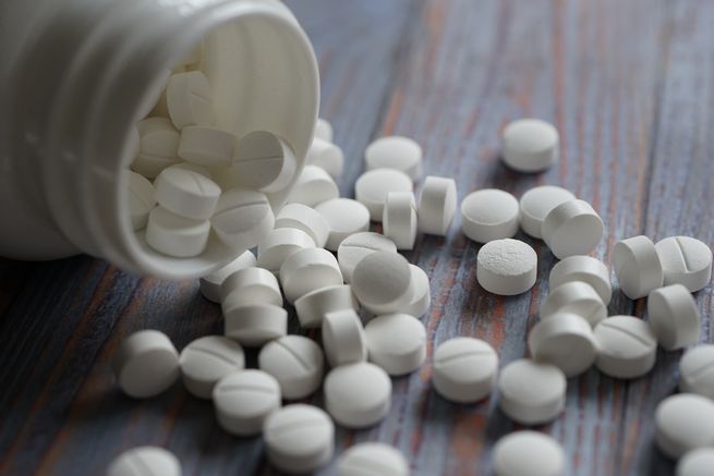 Comment la pharmacologie peut aider à maintenir une bonne santé osseuse